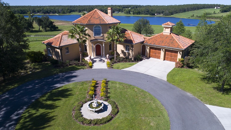 Dowling Lakefront Hilltop 3/2.5/4 Pool Home Garage w/Lift Lounge & Bath, 10 Acs, Dade City, Pasco Co, Fl $1.599 M